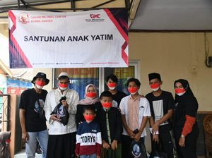 Dukung Nyapres 2024, Relawan Ganjar Bagi-bagi Sembako hingga Buku