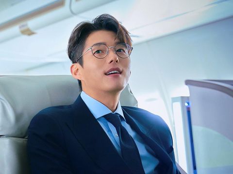 Ha Joon dalam drama Korea Crazy Love (2022) Ha Joon dalam drama Korea Crazy Love (2022)