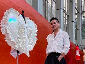 Kata Desainer Harry Halim Setelah Heboh Klaim Tampil di Paris Fashion Week Kata Desainer Harry Halim Setelah Heboh Klaim Tampil di Paris Fashion Week