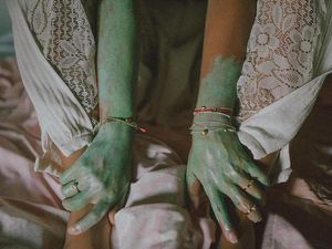 Mengenal 2 Brand Indonesia yang Diundang Tampil di Paris Fashion Week Mengenal 2 Brand Indonesia yang Diundang Tampil di Paris Fashion Week