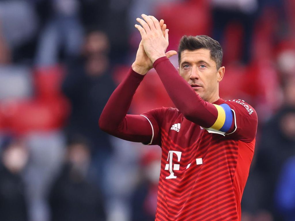 Bayern Berburu Striker Anyar Pengganti Lewandowski