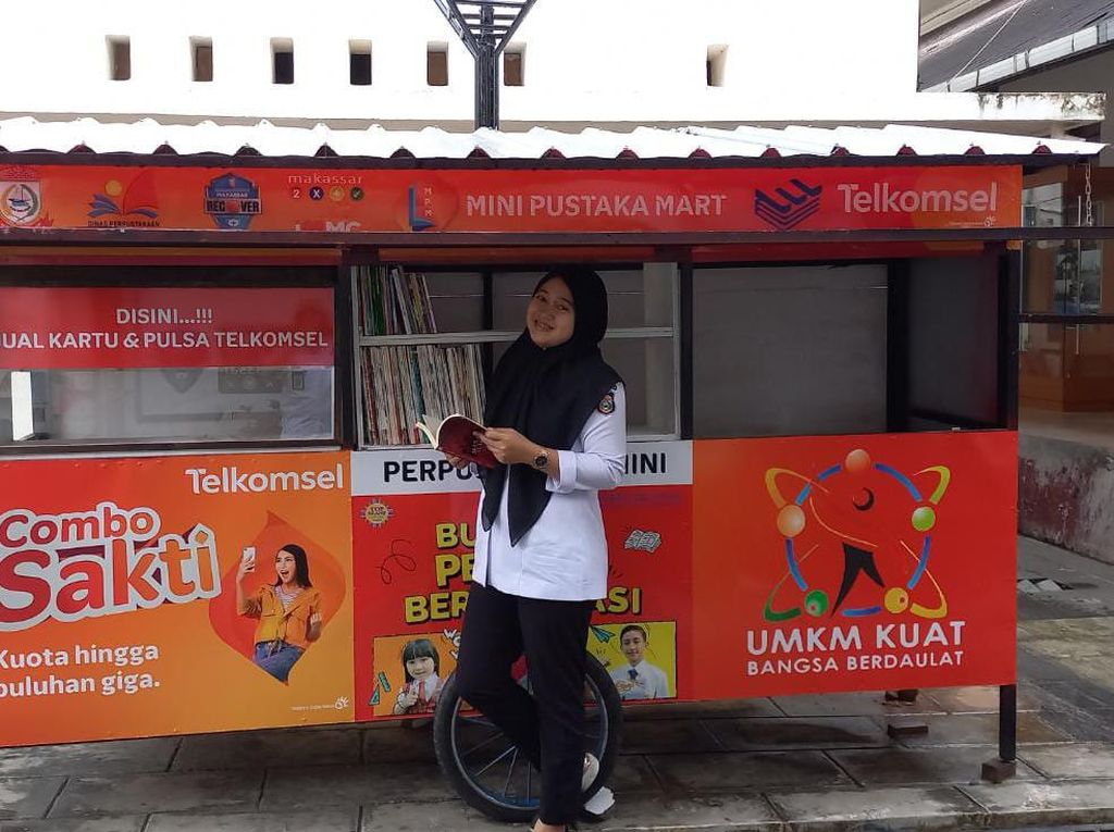 Mini Pustaka Mart di Lorong Makassar, Giatkan Literasi-Berdayakan Ekonomi