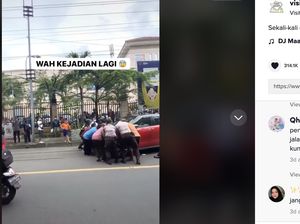 Mobil Parkir Sembarangan di Atas Rel Bikin Kereta Susah Lewat, Akhirnya Digotong