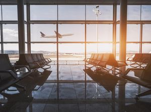 Topan Ragasa Berlalu, Bandara Hong Kong Kembali Beroperasi Topan Ragasa Berlalu, Bandara Hong Kong Kembali Beroperasi