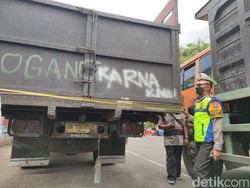 Razia Truk Odol, Petugas Gabungan Kota Probolinggo Tak Tilang Sopir