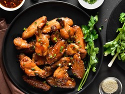 Resep Chicken Wings Bumbu Kecap Madu yang Gurih Manisnya Nampol