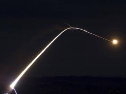 Rusia Gunakan Rudal Balistik Hipersonik Dalam Serangannya ke Ukraina