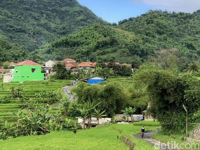 Tipis-tipis Gowes Recovery Melewati Cibodas, Bandung