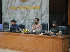 Kapolda NTB Keluarkan Maklumat Ajak Masyarakat Dukung MotoGP Mandalika Kapolda NTB Keluarkan Maklumat Ajak Masyarakat Dukung MotoGP Mandalika