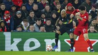 Sayangnya, Inter harus kehilangan Alexis Sanchez karena kartu merah dua menit kemudian.