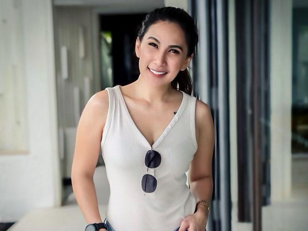 Respons Jennifer Maje Dibanding-bandingkan dengan Tante Ernie dan Atien Simon Respons Jennifer Maje Dibanding-bandingkan dengan Tante Ernie dan Atien Simon