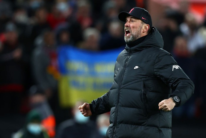 LIVERPOOL, ENGLAND - MARCH 05: Juergen Klopp, Manager of Liverpool celebrates with the fans after their sides victory during the Premier League match between Liverpool and West Ham United at Anfield on March 05, 2022 in Liverpool, England. (Photo by Clive Brunskill/Getty Images)