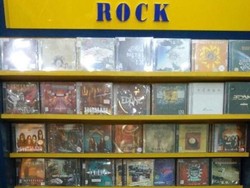 Terang Redup Surabaya Sebagai Barometer Musik Rock