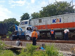 Kecelakaan Kereta Api di Lamongan, Ini Kesaksian Penumpang Truk Terseret