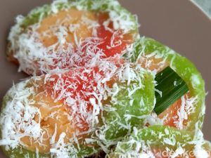 Resep Camilan Sunda: Noga, Bubur Lemu, dan Buras Oncom Pedas Resep Camilan Sunda: Noga, Bubur Lemu, dan Buras Oncom Pedas