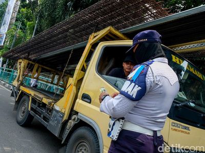 Mau Dilarang Tahun Depan, Truk Obesitas Bikin Negara Rugi Gila-gilaan
