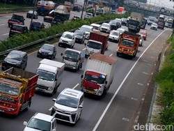 Truk Barang Dilarang Masuk 16 Ruas Tol saat Arus Mudik, Ini Daftarnya