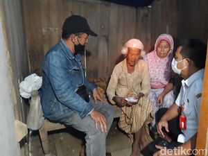 Mbah Yatimah yang Kehilangan Uang Tabungan Terima Bantuan: Atiku Wis Ayem Mbah Yatimah yang Kehilangan Uang Tabungan Terima Bantuan: Atiku Wis Ayem