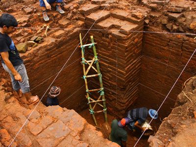 Melihat Ekskavasi Situs Srigading Malang