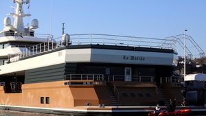 Melihat Kapal Pesiar Mewah Milik Miliarder Rusia Oleg Tinkov