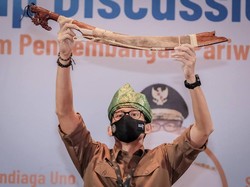 Sandiaga: Rumah Radakng Pusat Seni-Budaya Kalbar dan Sumber Cuan