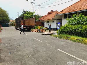 Miris, Cagar Budaya di Surabaya yang Bersejarah Dibongkar Demi Tower Miris, Cagar Budaya di Surabaya yang Bersejarah Dibongkar Demi Tower