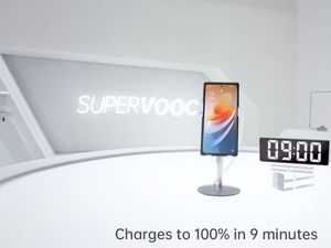 Mantap! Isi Daya HP Sampai 100% Hanya 9 Menit dengan 240W SUPERVOOC Mantap! Isi Daya HP Sampai 100% Hanya 9 Menit dengan 240W SUPERVOOC