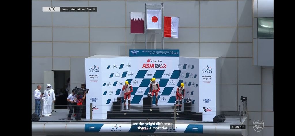 Pebalap muda asal Kabupaten Gunungkidul Veda Ega Pratama (13) menorehkan prestasi dengan meraih podium ke 3 saat seri ke-2 Asia Talent Cup (ATC) di Sirkuit Losail, Qatar, Minggu (6/3/2022).