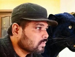 Dokter Ini Bertahan di Bungker Ukraina Bersama Macan Kumbang-Jaguar