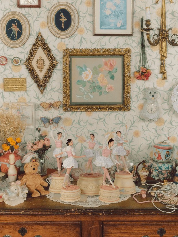 Potret Red Velvet dalam foto konsep album terbaru