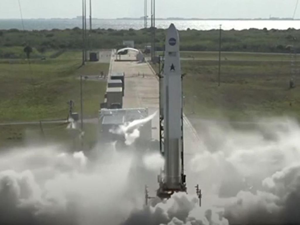 Terungkap! Penyebab Roket Astra Gagal Meluncur ke Orbit