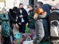 Setelah 20 Jam Naik Bus, Pengungsi Ukraina Tiba di Jerman