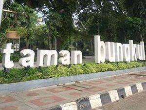 Surabaya Punya 3 Taman Favorit Wajib Dikunjungi, di Mana Saja? Surabaya Punya 3 Taman Favorit Wajib Dikunjungi, di Mana Saja?