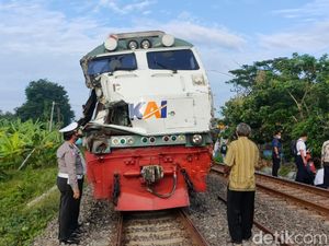 Kecelakaan Terulang, Perhatikan Ini saat Lewat Perlintasan Kereta Kecelakaan Terulang, Perhatikan Ini saat Lewat Perlintasan Kereta
