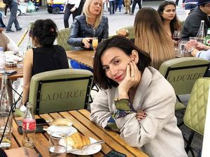 Wanda Hamidah Tetap Senyum Meski Anak dengan Eks Suami Wanda Hamidah Tetap Senyum Meski Anak dengan Eks Suami