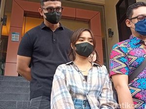 Tak Sangka Bertemu Doddy Sudrajat dan Mayang, Begini Respons Fuji Tak Sangka Bertemu Doddy Sudrajat dan Mayang, Begini Respons Fuji
