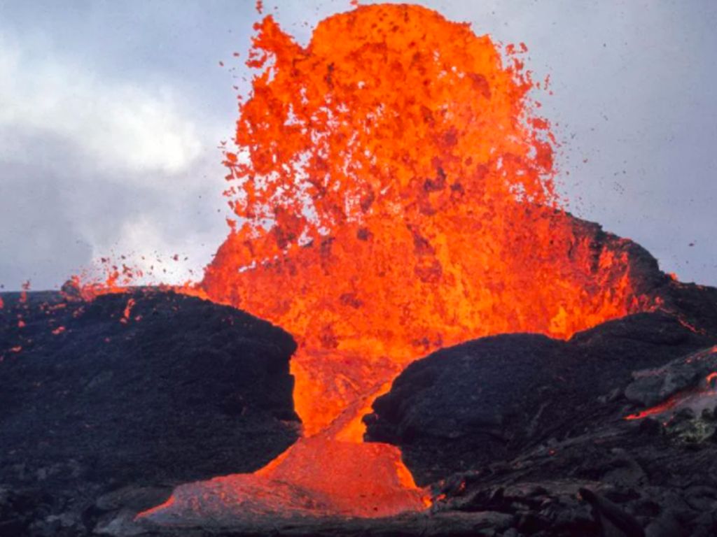 Gejala Vulkanisme Sebelum Gunung Berapi Meletus, Ini Informasinya