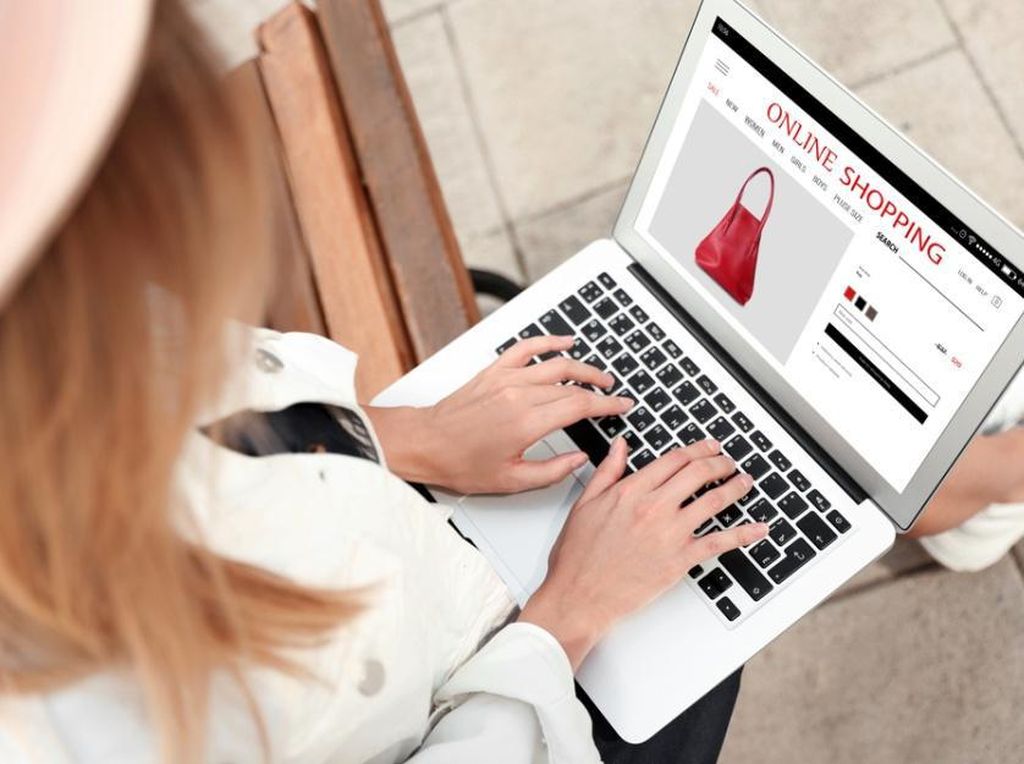 Tipe-tipe Orang Saat Belanja Online Berdasarkan Zodiaknya Tipe-tipe Orang Saat Belanja Online Berdasarkan Zodiaknya