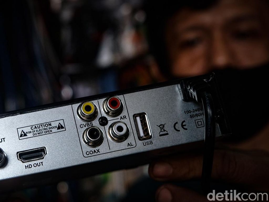 Kominfo Buka Hasil Investigasi Kabar Set Top Box Meledak yang Viral Kominfo Buka Hasil Investigasi Kabar Set Top Box Meledak yang Viral
