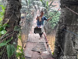Sejak Jokowi Gubernur, Jembatan Indiana Jones Ini Belum Banyak Berubah