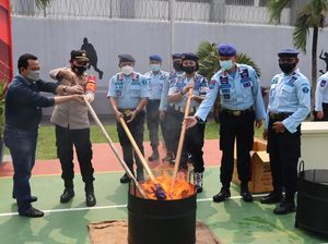 800 HP Napi Hasil Razia di Lapas Salemba Dimusnahkan