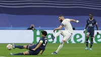 Masalah kedua, PSG punya PR besar di lini belakang. PSG sudah kebobolan 36 kali dari 39 laga di seluruh kompetisi musim ini! (Getty Images/Gonzalo Arroyo Moreno)