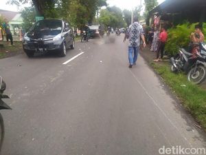 3 Motor Bertabrakan di Jombang Tewaskan Seorang Siswa SMK