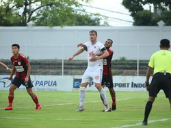 PSM Gagal Menang Lawan Persipura, Joop Gall Kritik Pemain Sia-siakan Peluang