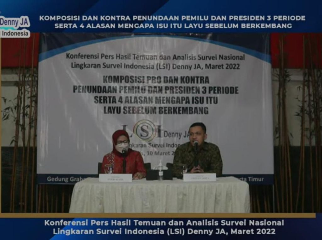 LSI Denny JA: Publik Curiga Ide Tunda Pemilu dari Faksi Dalam Istana