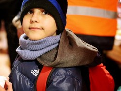 Cerita Bocah Ukraina Tempuh Perjalanan 1.200 Km ke Slowakia Seorang Diri