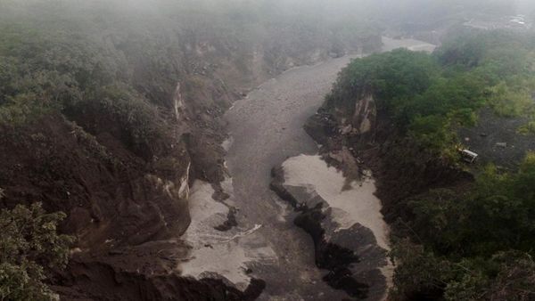 Potret Awan Panas Merapi yang Meluncur Sejauh 5 Kilometer