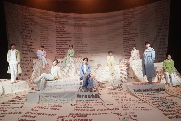 Potret SUPER JUNIOR dalam foto konsep Callin