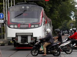 KA Batara Kresna Tabrak Truk di Perempatan Sangkrah Solo