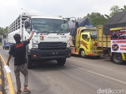 200 Sopir Truk Pasuruan Raya Siap Ikut Demo ODOL di Surabaya